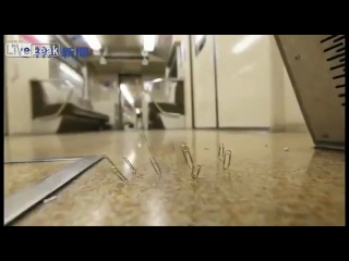 Магнитное поле в Японском метро